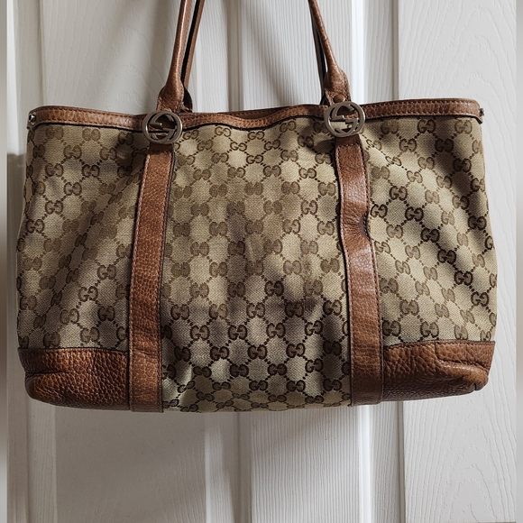 Gucci Brown Monogram Tote Bag - Picture 2 of 12